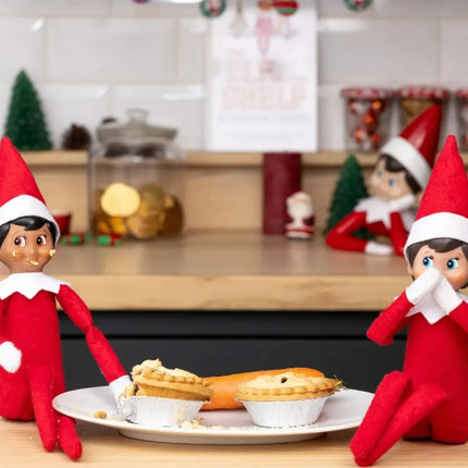 Libro El duende en el estante Una tradición navideña- Elf on the Shelf en español