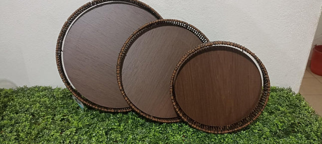 Set de 3 Bandejas Redondas de Borde Festoneado – Bandeja Decorativa sin Asas para Mesa de Centro, Color Chocolate 🍫✨