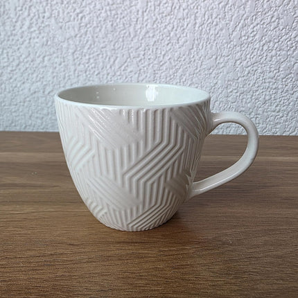 Juego de 4 Tazas de Cerámica con 4 Platos para Café, Diseño Texturizado Blanco, Set de 8 Piezas