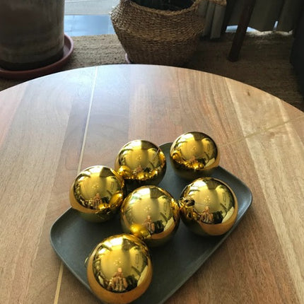 6 Esferas Navideñas Decorativas 10 cm – Acabado Brilloso, Ideal para Árbol y Decoración