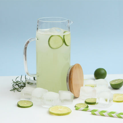 Jarra de Vidrio de Borosilicato con Tapa de Bambú, 1000 ml para Agua, Jugos, Té Helado y Bebidas Frías, Diseño Elegante y Resistente para Hogar, Oficina y Reuniones