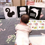 Tarjeta de estimulación Visual Montessori para bebé blancas y negras