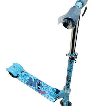 Scooter  3 Ruedas con Luz LED T380187 Storyland