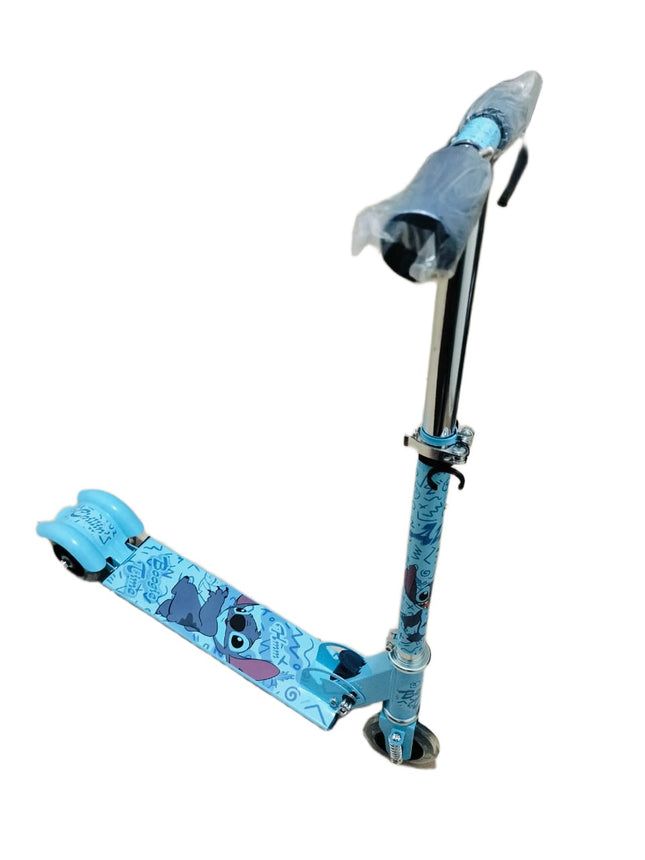 Scooter  3 Ruedas con Luz LED T380187 Storyland