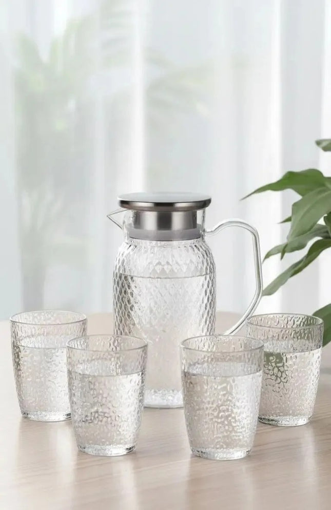 Jarra de Vidrio con 4 Vasos Transparentes – Set para Agua, Jugos, Limonada y Bebidas Frías – Elegante y Resistente