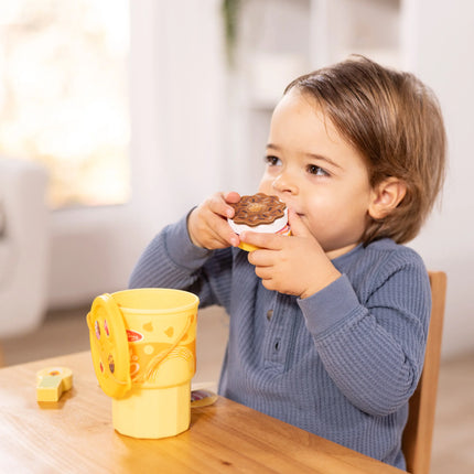 Juego de pastel y galletas
