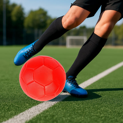 Balón de Fútbol CR7 No. 5 – 32 Gajos Cosidos a Máquina, Acabado Texturizado y Alta Resistencia