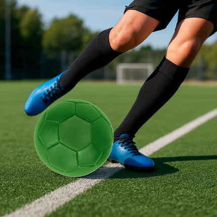 Balón de Fútbol CR7 No. 5 – 32 Gajos Cosidos a Máquina, Acabado Texturizado y Alta Resistencia